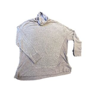 Eddie Bauer pastel pink women’s L sweater/sweatshirt